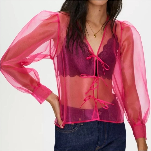 ARITZIA Little Moon Celestia Fuchsia Blouse Glam Preppy Sz Small Fairy Romantic - Picture 1 of 8